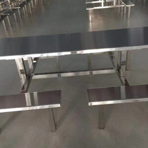 bàn ăn công nghiệp inox 8 người Khung bằng inox 304 được gia cố thêm các thanh tăng cứng