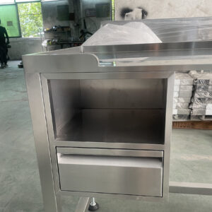 bàn bếp inox 120x60x75cm Khung bằng inox 304 được gia cố thêm các thanh tăng cứng
