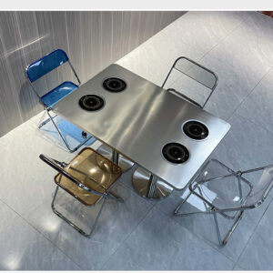 bàn inox chữ nhật 130x80x74cm với khung bằng inox 304 được gia cố thêm các thanh tăng cứng