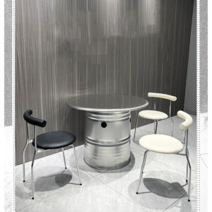 bàn inox chữ nhật chân lớn 130x80x74cm xếp gọn thông minh giúp tiết kiệm không gian