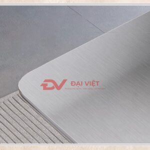 bàn inox vuông 80x80x72cm có chân có cao su chống trượt