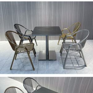 ghế dựa inox mạ vàng 52x56x81cm Các mối hàn được thực hiện bằng công nghệ hàn TIG có khí Ar bảo vệ chống oxi hóa