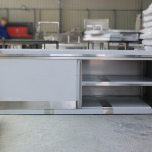 tủ chén inox 4 ngăn 1500x600x800mm Số cửa 2 cửa trượt với 4 ngăn chứa đồ