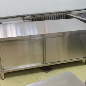 tủ chén inox 4 ngăn 2500x600x800mm Chất Liệu Inox 304 chống gỉ