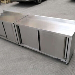 tủ chén inox cửa trượt 1200x500x700mm Số cửa 2 cửa trượt với 4 ngăn chứa đồ