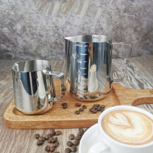 Alternative view of ca đong inox 2000ml