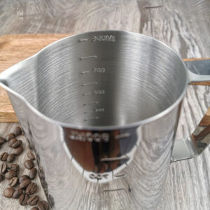 ca đong inox 350ml Cốc uống nước inox này dùng trong gia đình, nhà hàng, quán ăn, trường mầm non, quán cafe, quầy pha chế