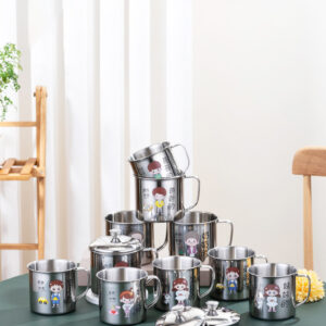 ca inox 9.5x8.5cm Độ bền cao, không gỉ sét, miệng ca inox này được bo tròn tạo thẩm mỹ và an toàn