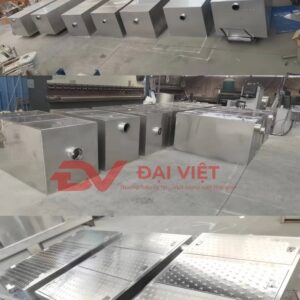 được gia cố với các thanh tăng cứng