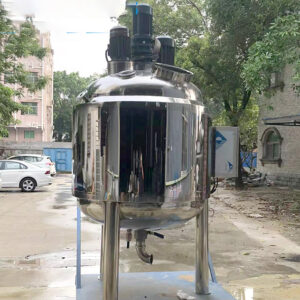 bồn khuấy gia nhiệt hạt nhựa 500l 14