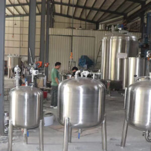 bồn khuấy trộn hóa chất 3000l 1300x1900mm 12