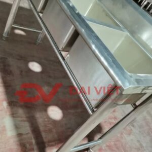 bồn rửa tay inox công nghiệp 3 hố 1800x500x800mm 3