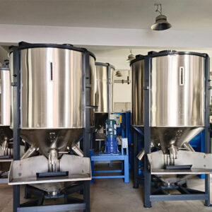 máy trộn thức ăn chăn nuôi 500kg 08