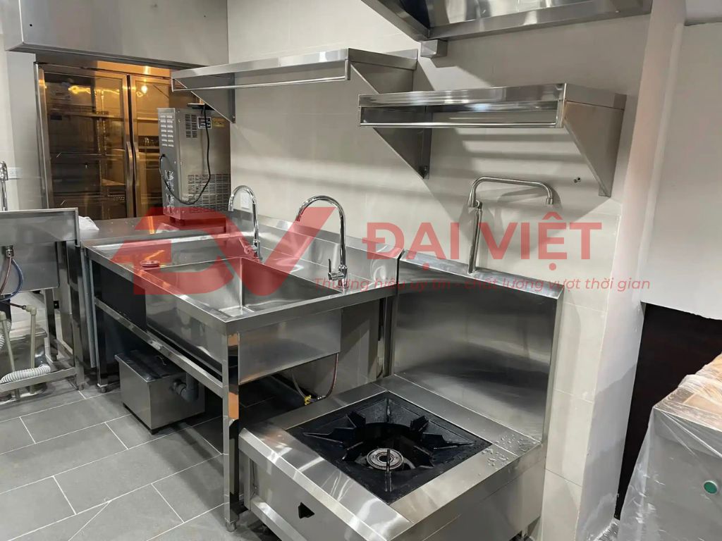 So sánh giá bếp hầm công nghiệp và đánh giá hiệu quả kinh tế So sánh giá bếp hầm công nghiệp và đánh giá hiệu quả kinh tế