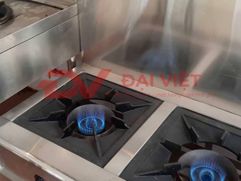 Lưu ý khi sử dụng và bảo trì bếp hầm công nghiệp Lưu ý khi sử dụng và bảo trì bếp hầm công nghiệp