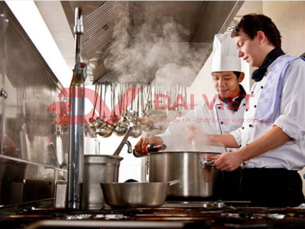 Mẹo tối ưu hóa việc sử dụng bếp công nghiệp Mẹo tối ưu hóa việc sử dụng bếp công nghiệp
