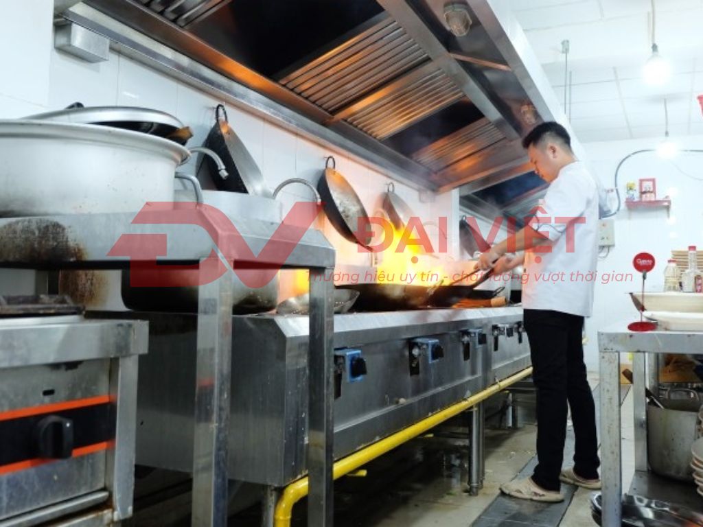 so sánh bếp hầm công nghiệp và bếp khè công nghiệp so sánh bếp hầm công nghiệp và bếp khè công nghiệp
