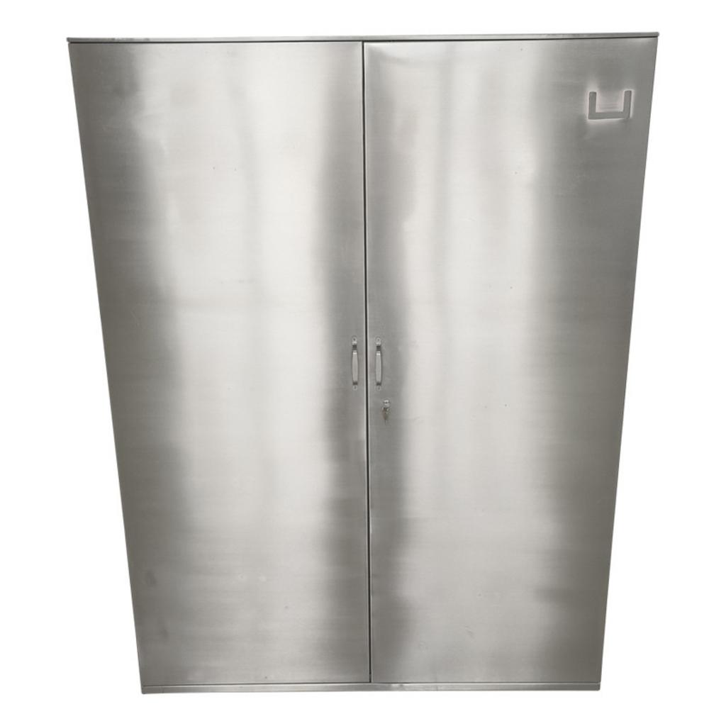 Ảnh chi tiết các đặc điểm nổi bật như khóa, chân cao su, mái dốc và cánh bo tròn của tủ inox
