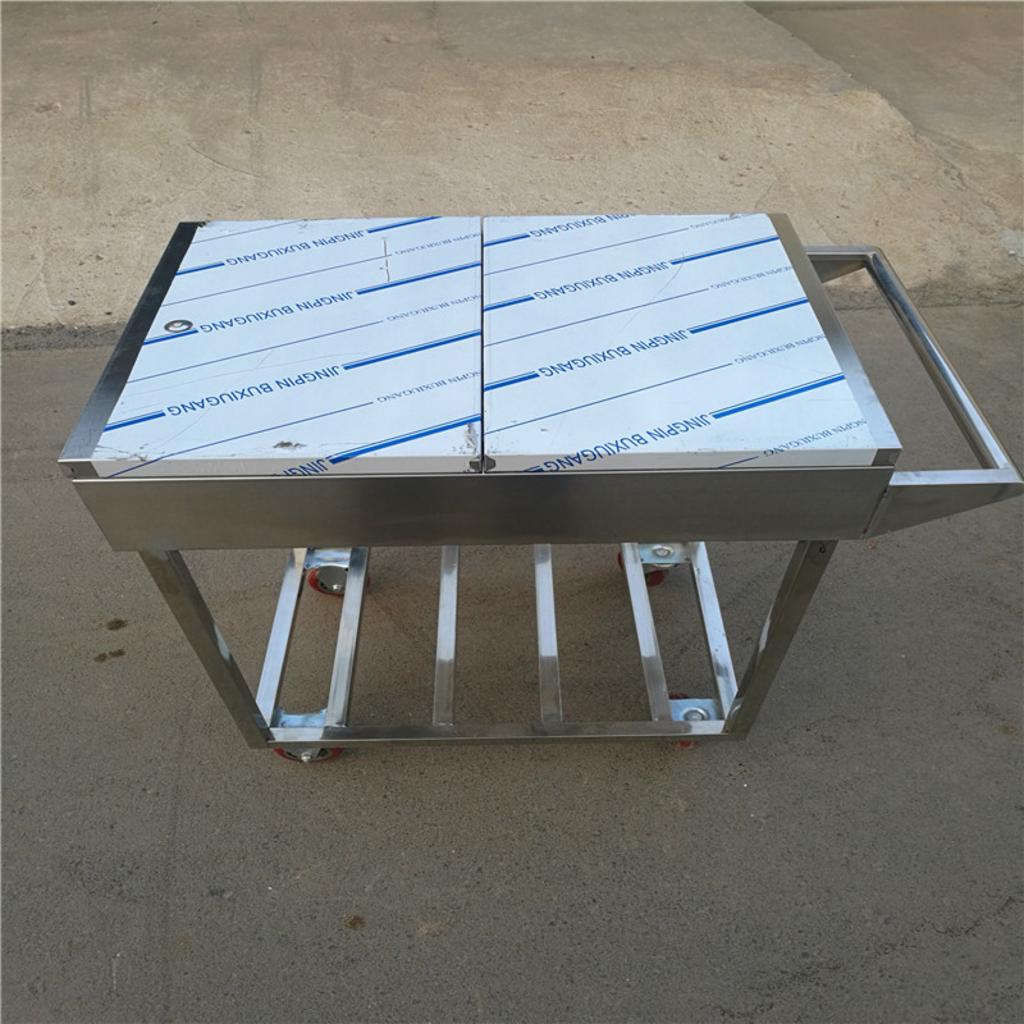 Thiết kế tiện dụng của xe đẩy inox 2 tầng 750X480X800mm