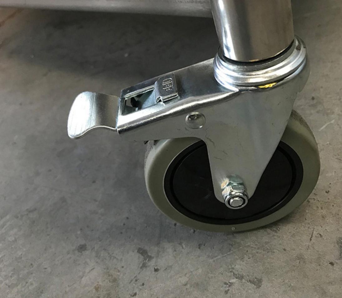 Thiết kế tiện lợi xe đẩy inox 1 tầng