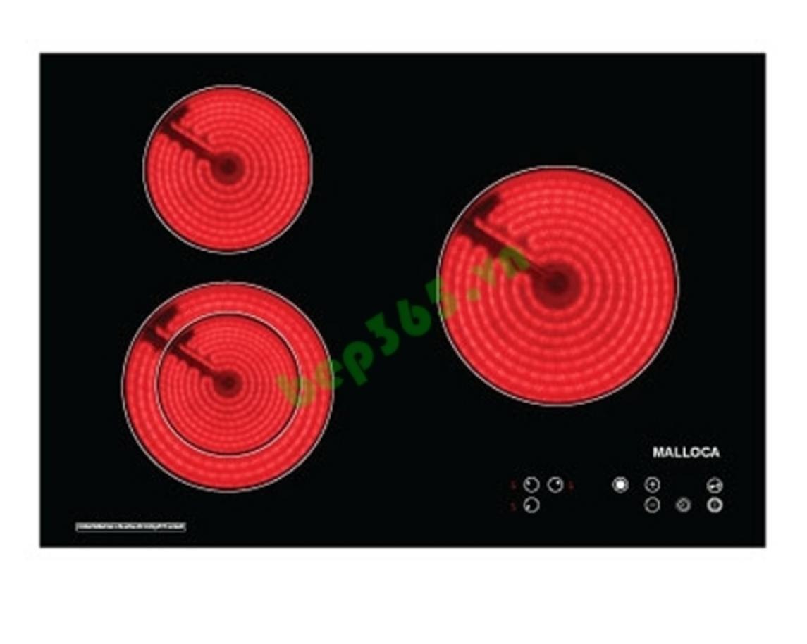 Bếp điện Malloca DZ-5803 trong không gian bếp hiện đại tôn lên vẻ sang trọng mặt kính đen bóng vùng nấu rõ nét