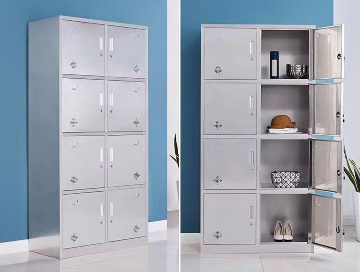 Hình ảnh tổng hợp các chi tiết ưu điểm tủ inox như khóa riêng chân cao su mái dốc chống bụi