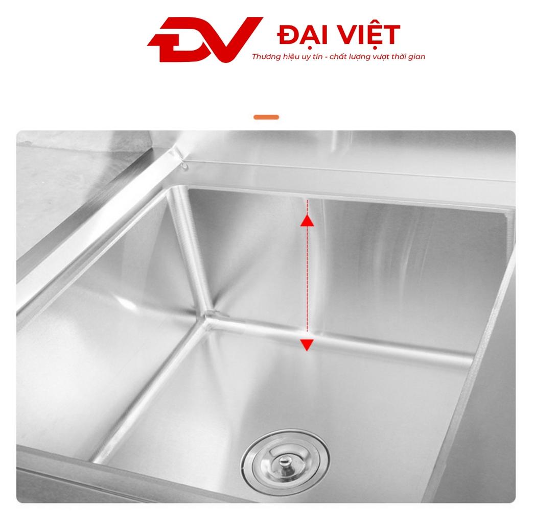 Hướng dẫn người dùng lau chùi và bảo trì tủ inox tích hợp bồn rửa trong bếp công nghiệp