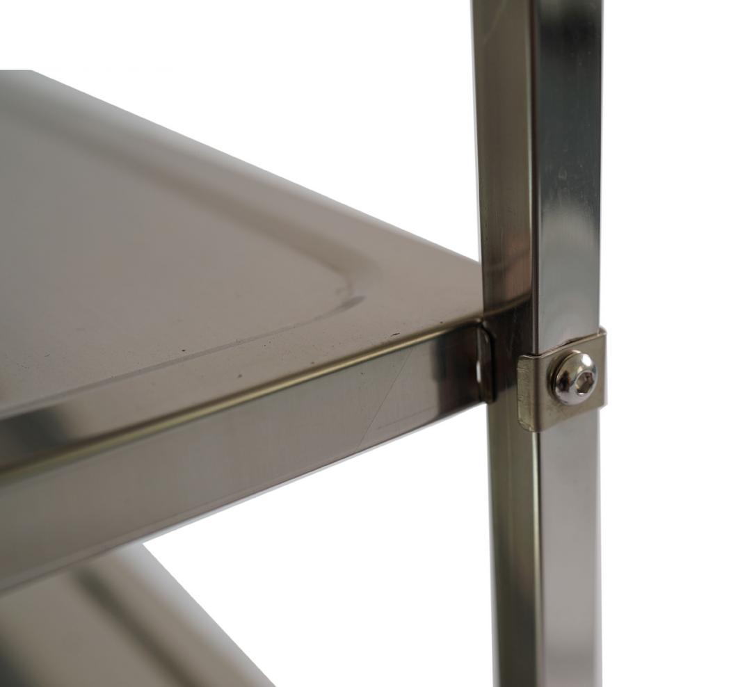 Xe đẩy inox 3 tầng 550x310x785mm sử dụng trong bếp nhà hàng