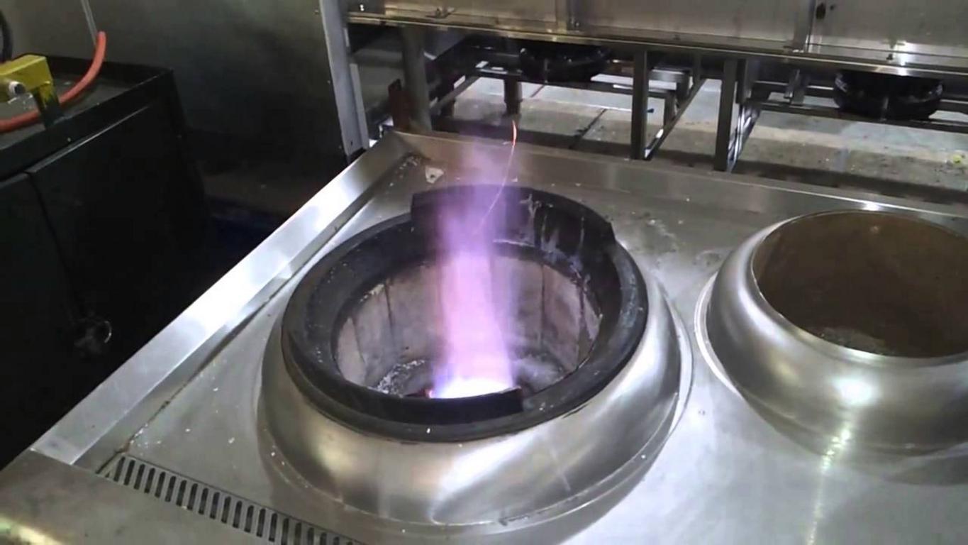 Kiểm tra van an toàn và hệ thống đánh lửa IC cho bếp Á.