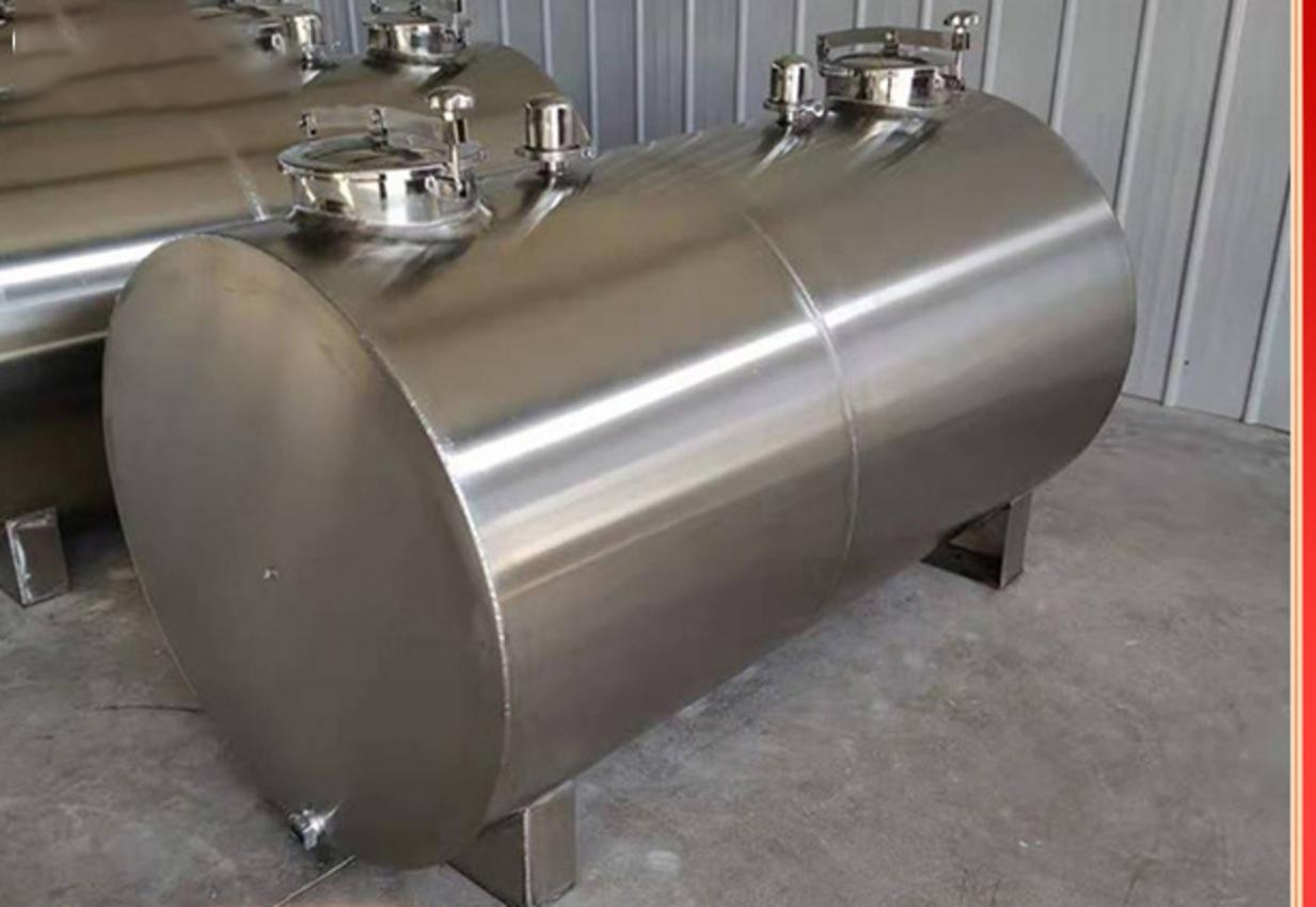 Checklist 8 mục để lựa chọn bồn inox cho nhà máy.