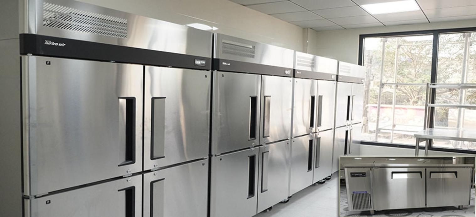 Chiller giải nhiệt nước và giải nhiệt gió lắp đặt ngoài thực tế.