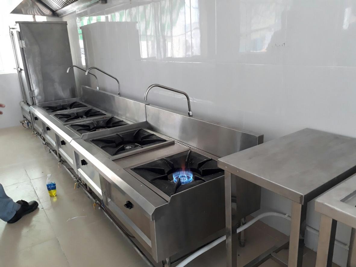 Thử nghiệm ăn mòn pitting cho mẫu Inox tại phòng thí nghiệm.