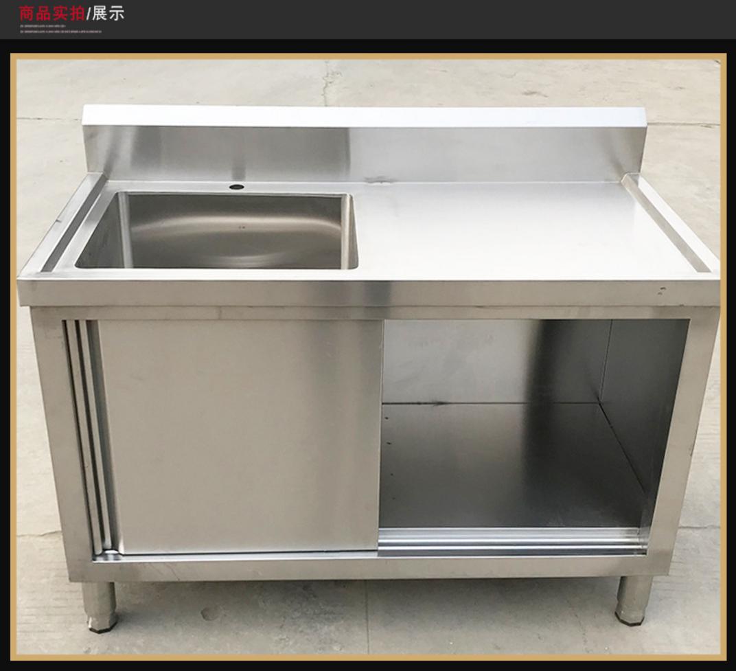 Kỹ thuật xử lý cạnh, keo và bản lề giảm chấn cho tủ bếp công nghiệp.