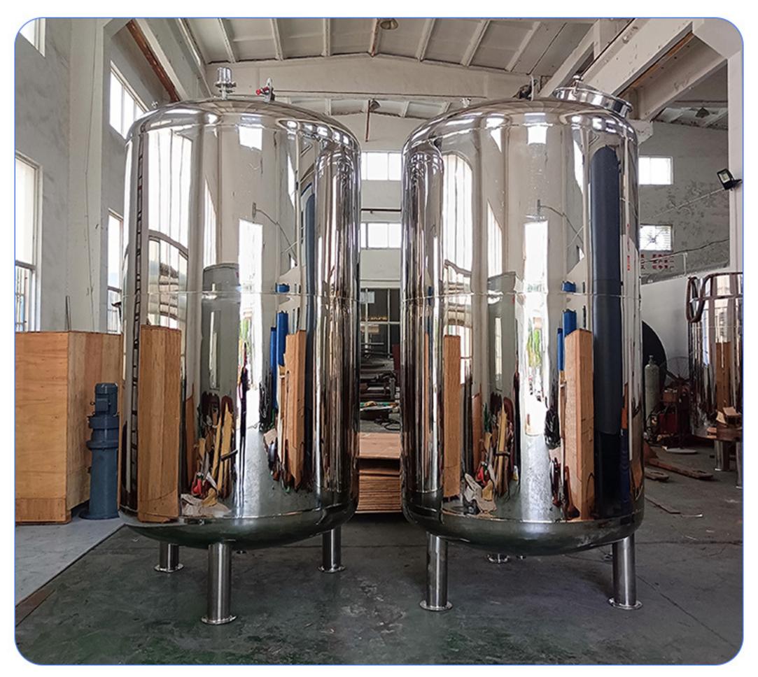 Phụ kiện phổ biến cho bồn inox công nghiệp.