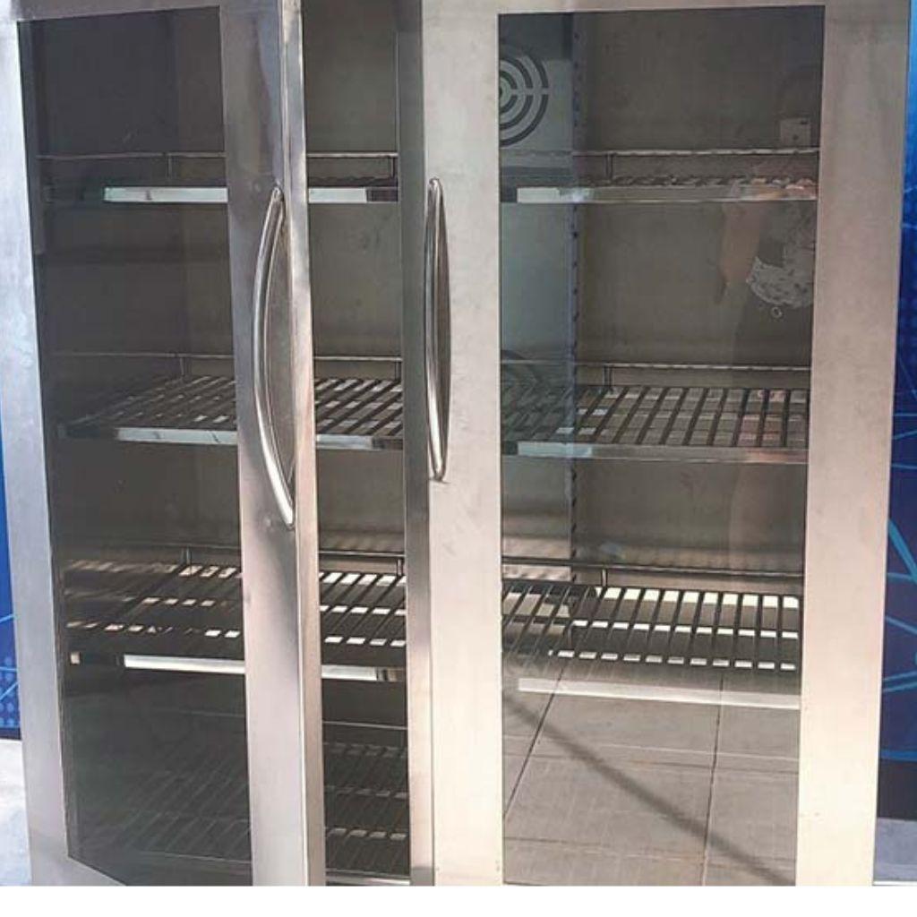 Phân tích kỹ thuật: vật liệu, công nghệ sấy và lợi thế sản xuất in‑house.