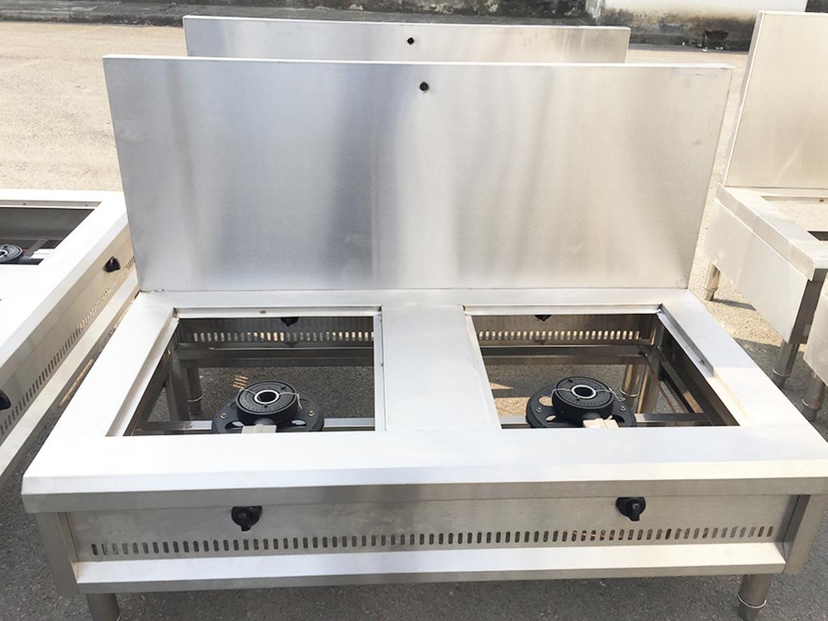 Minh họa các yếu tố ảnh hưởng đến báo giá bếp hầm đôi công nghiệp.