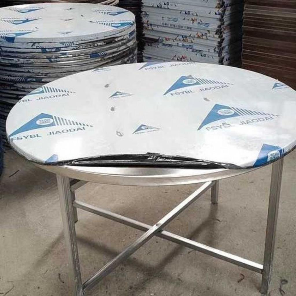 Một biểu đồ minh họa các yếu tố cấu thành nên giá của một mặt bàn inox gia công theo yêu cầu.