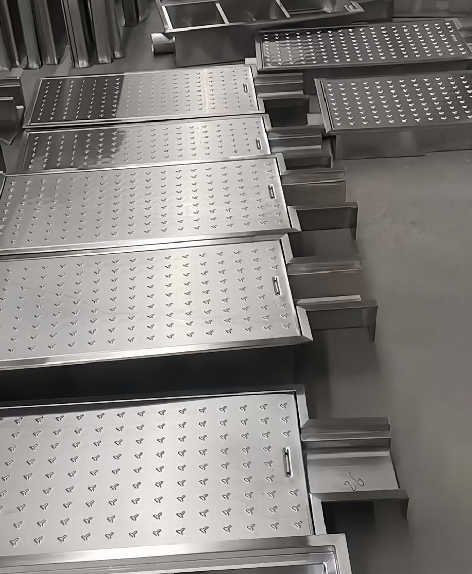 Sơ đồ cắt ngang minh họa nguyên lý đảo chiều dòng chảy giúp tách mỡ hiệu quả.