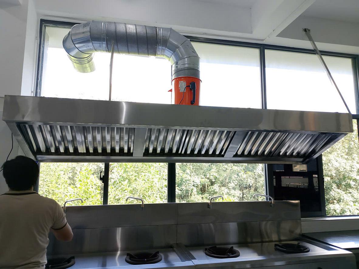 Mối hàn TIG trên khung Inox 304: đảm bảo độ kín khít, chống ăn mòn và độ bền cao.