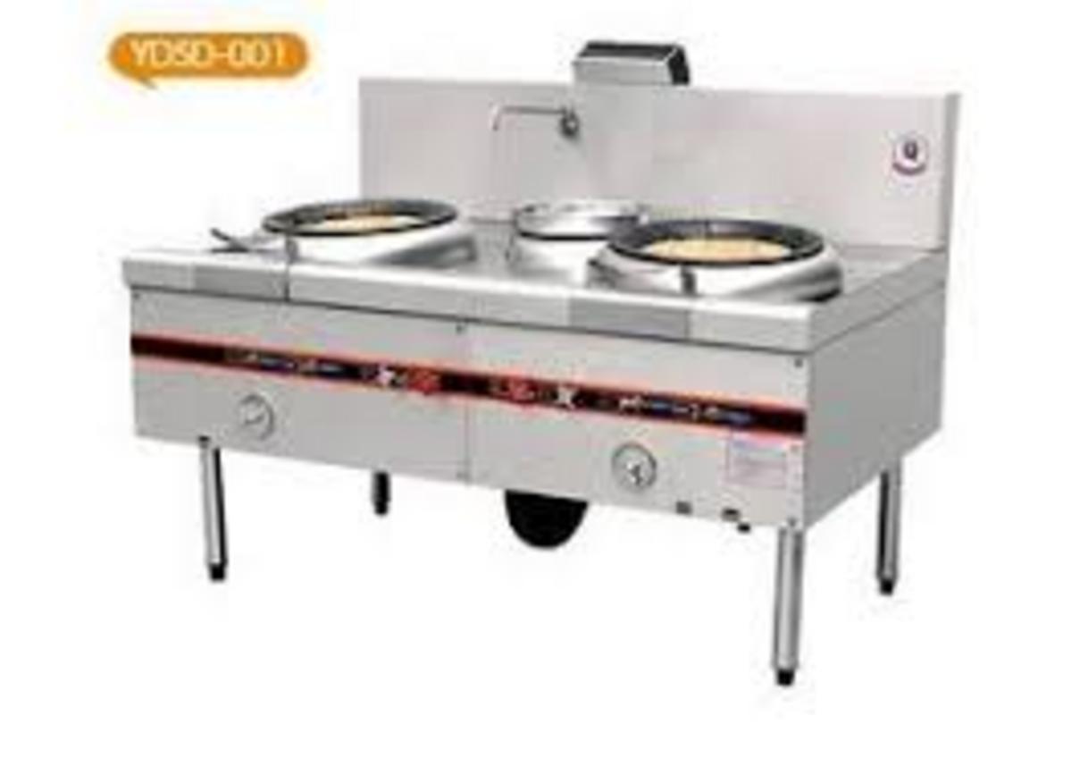 Thiết kế bầu nước, vòi và rãnh thoát dầu mỡ giúp vệ sinh nhanh và giảm thời gian bảo trì.