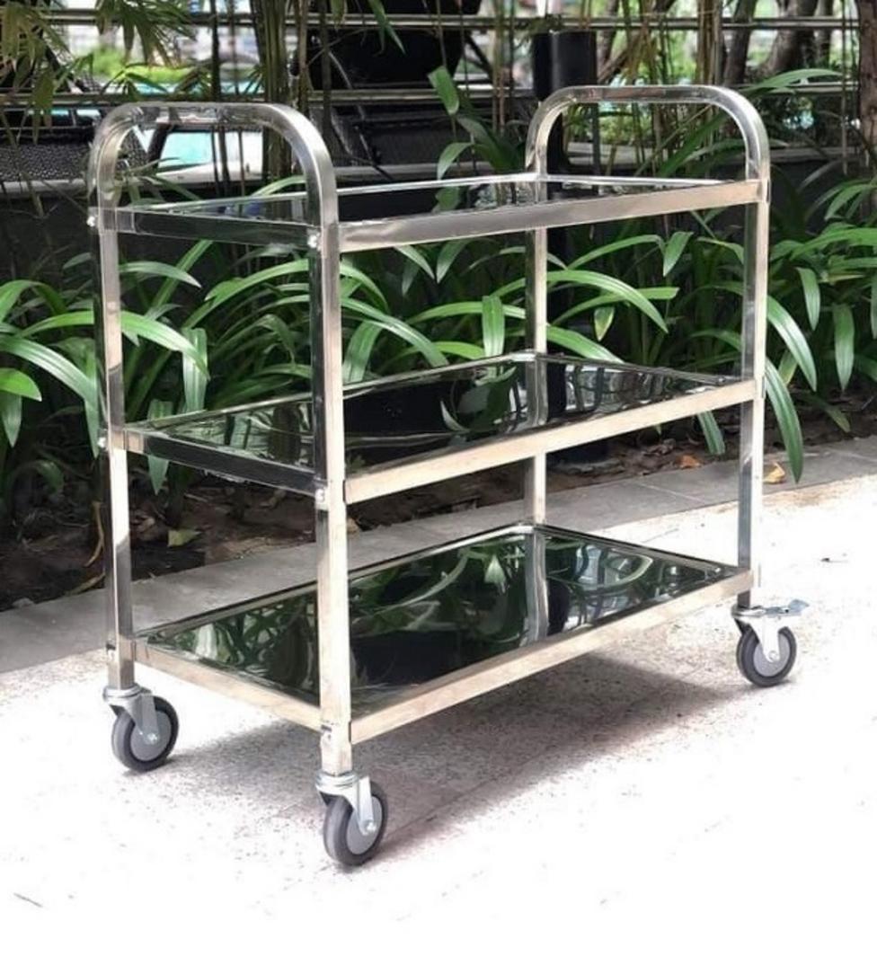 Mỗi nghiệp vụ trong nhà hàng, khách sạn đều có loại xe đẩy chuyên dụng riêng.