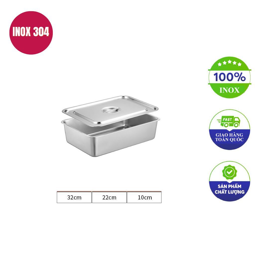 Hình ảnh trước và sau khi triển khai hệ thống khay inox đồng bộ tại một nhà hàng đối tác.