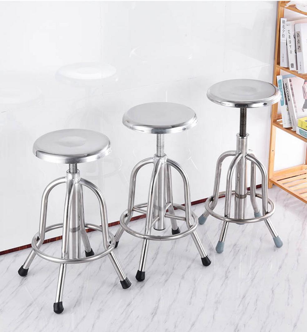 Checklist 6 tiêu chí vàng giúp bạn chọn được chiếc ghế xoay inox hoàn hảo.