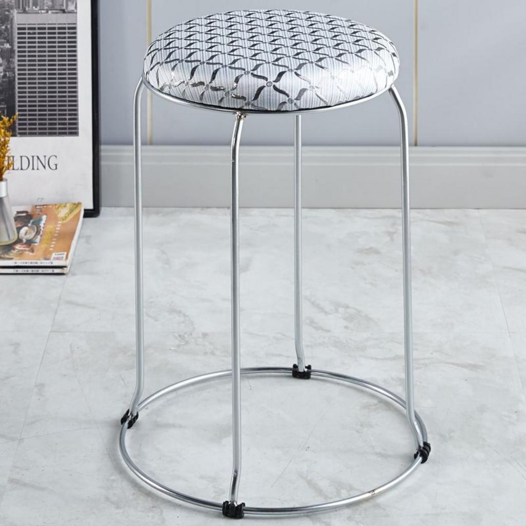 Minh họa cách đo và chọn chiều cao ghế inox phù hợp với chiều cao của bàn.