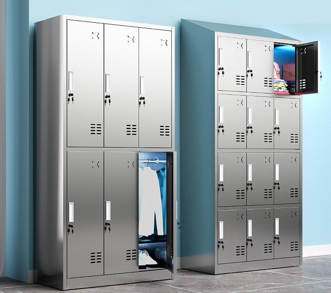 Biểu đồ so sánh chi phí vòng đời (TCO) của tủ inox so với tủ gỗ công nghiệp sau 10 năm.