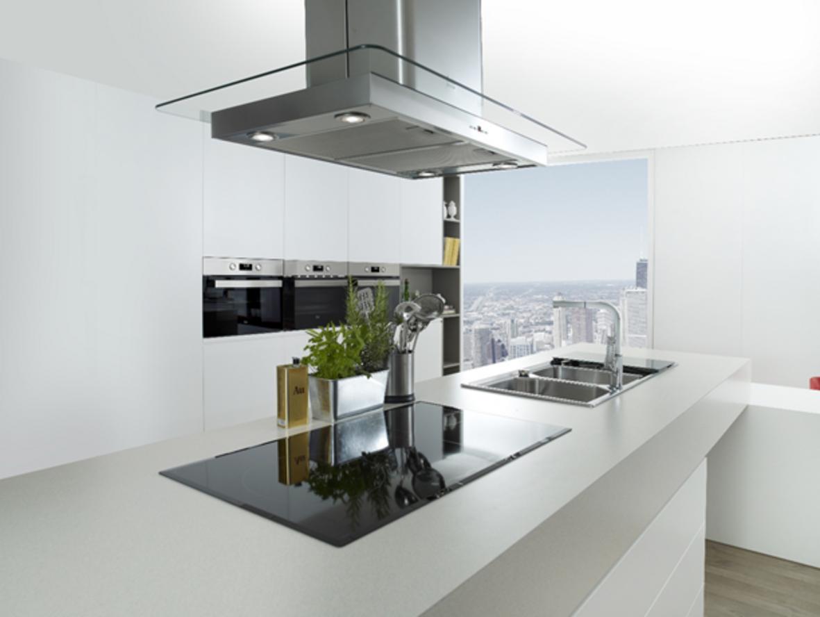 Toàn cảnh một khu bếp công nghiệp hiện đại của Cơ Khí Đại Việt, thể hiện sự sắp xếp khoa học giữa các khu vực.