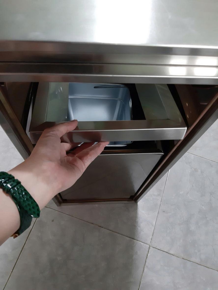 Bảng thông số kích thước và dung tích phổ biến cho thùng rác inox gạt tàn tròn và vuông.