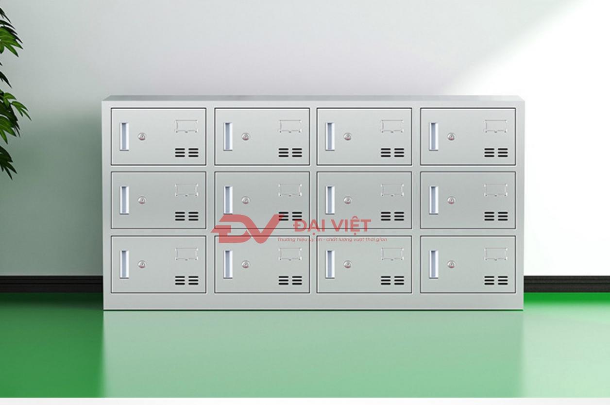 Tủ giày inox 304 của Cơ Khí Đại Việt đảm bảo tiêu chuẩn vệ sinh nghiêm ngặt cho khu vực phòng sạch.