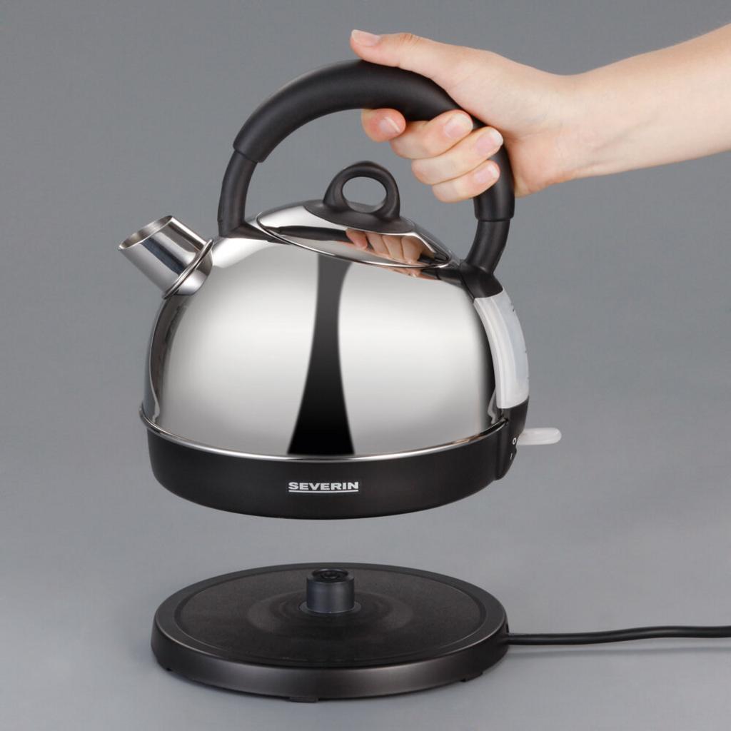 Các loại ấm siêu tốc phổ biến trên thị trường với chất liệu đa dạng như inox, thủy tinh, và sứ.