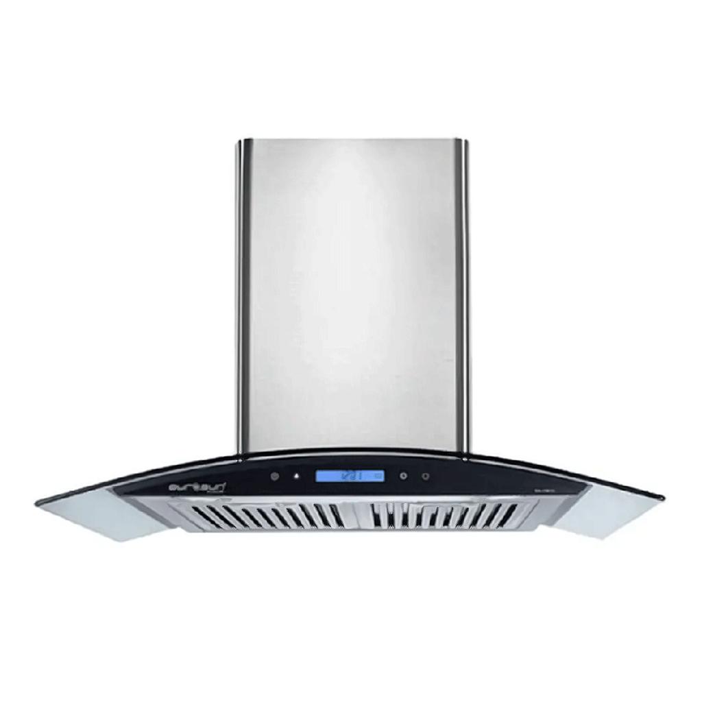 Vệ sinh lưới lọc mỡ bằng inox là bước quan trọng để đảm bảo hiệu suất hút.